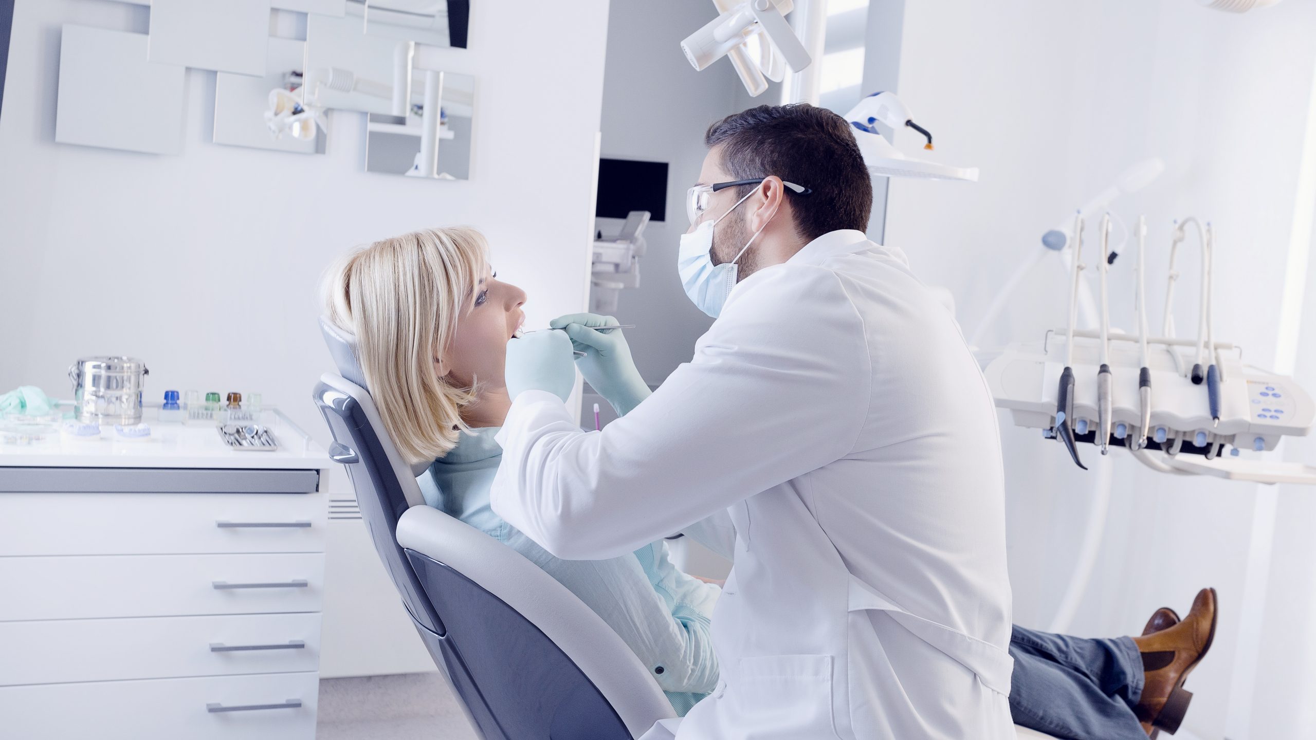Dentist in Johnston, IA